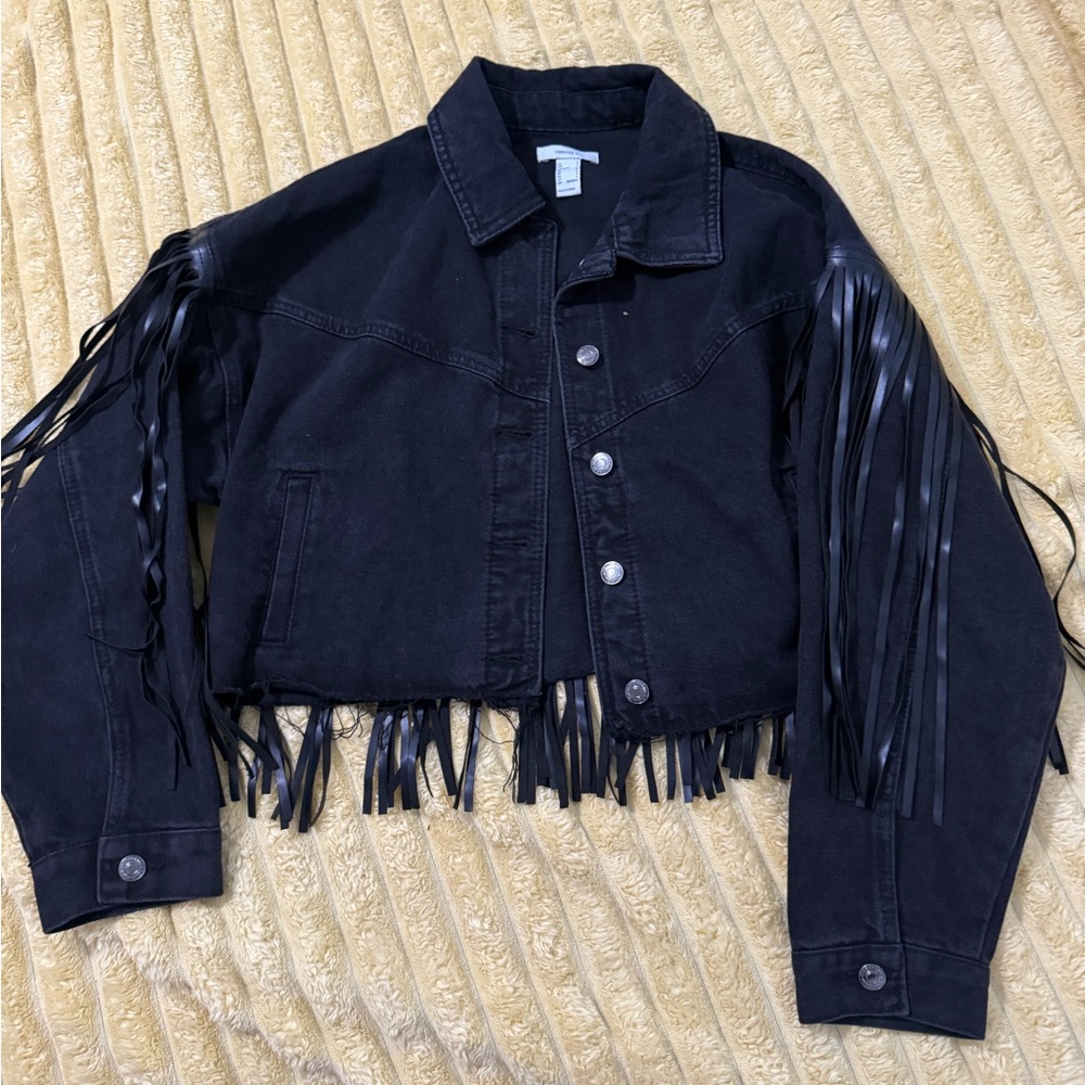 Forever 21 Black Jean Jacket denim faux leather Fringe western boho size Small - Picture 8 of 12